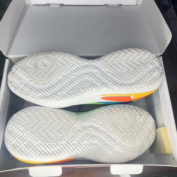 Puma Court Riders X Rugrats 
Size 12 - Picture 5 of 9